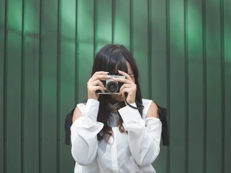 Meu Primeiro Ensaio: Como vencer a timidez diante da câmera?